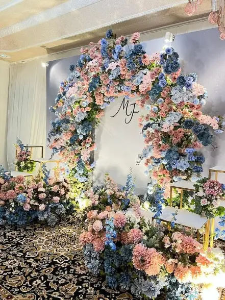 Stage wedding backdrop decoration