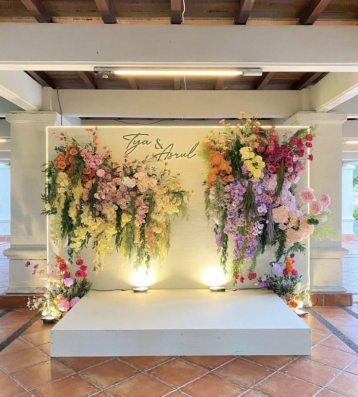 Floral wedding decor design