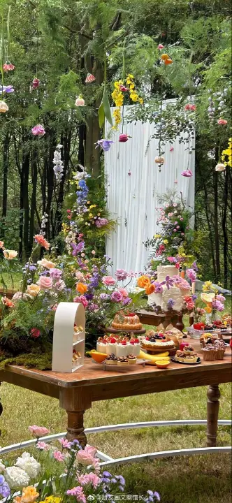 Floral wedding decoration Thulir Weddings