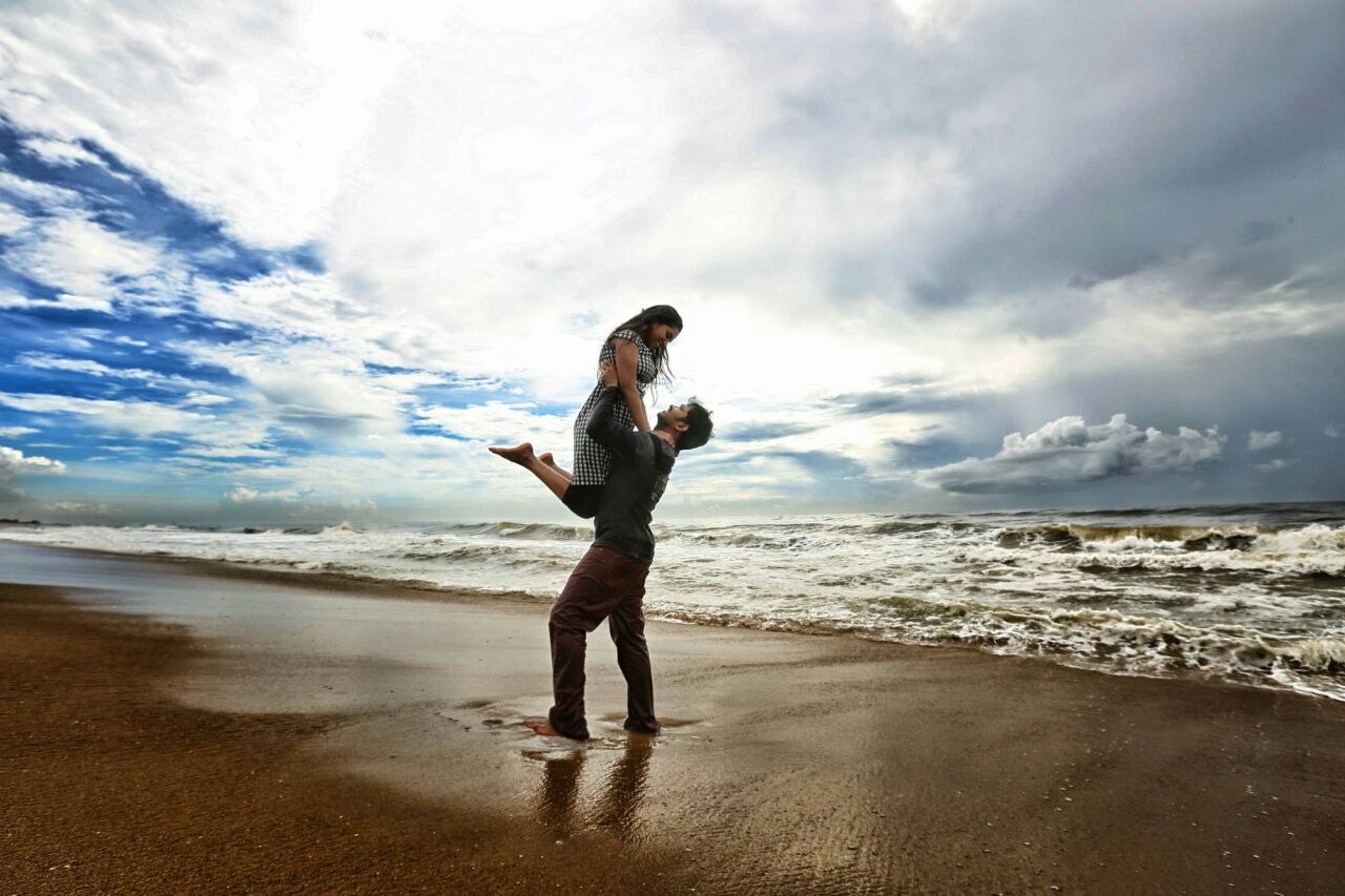 Beach couple shoot